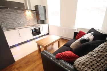 2 bed flat, Lansdowne Terrace, Newcastle Upon Tyne, Newcastle, NE3 1HN